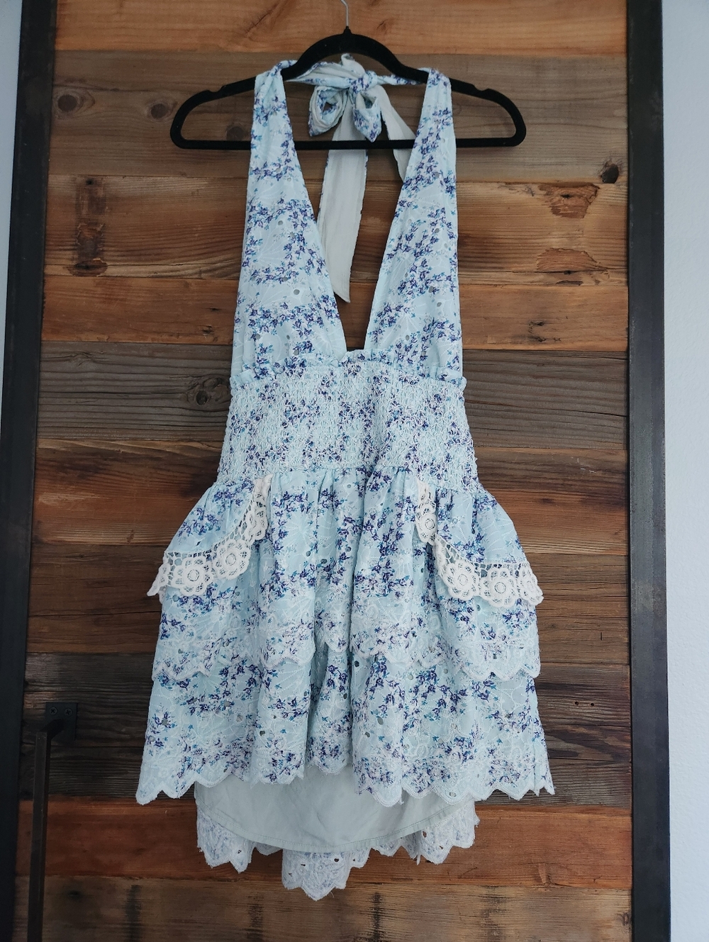 NWT Adorable  Light Blue Floral Halter Lace Mini Dress Perfect For Summer!!